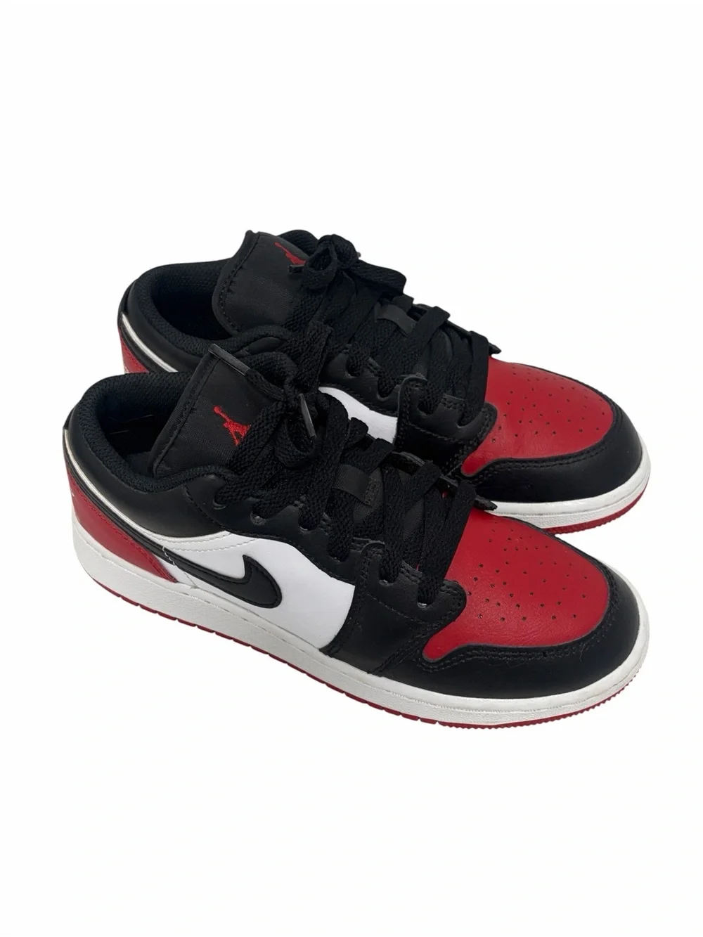 Nike Air Jordon Low 1 “Bred Toe 2.0” Boy’s Sneakers - Brand New - Size 4.5